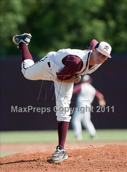Thumbnail 3 in Richardson vs. Rowlett (5A Region2 Bidistrict) photogallery.