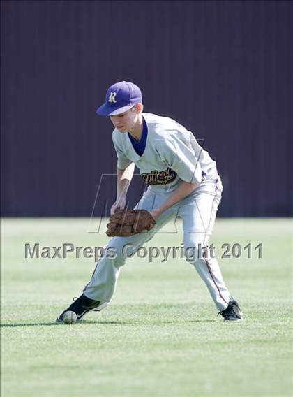 Thumbnail 3 in Richardson vs. Rowlett (5A Region2 Bidistrict) photogallery.