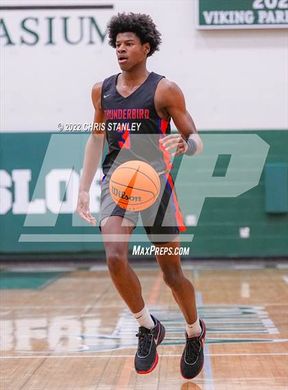 Thumbnail 3 in Cortez vs. Thunderbird (Hoopsgiving Tournament) photogallery.