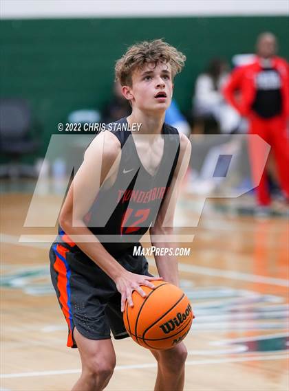 Thumbnail 1 in Cortez vs. Thunderbird (Hoopsgiving Tournament) photogallery.