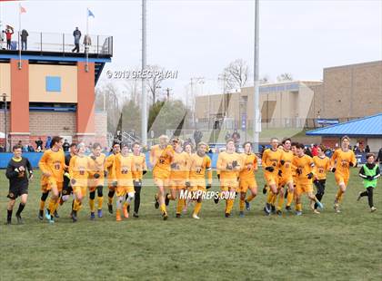 Thumbnail 1 in Lansing vs. Rhinebeck (NYSPHSAA Class C Final) photogallery.