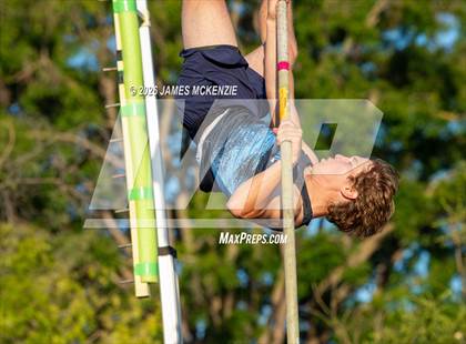 Thumbnail 3 in WCAL Finals (Pole Vault) photogallery.