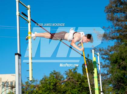 Thumbnail 2 in WCAL Finals (Pole Vault) photogallery.