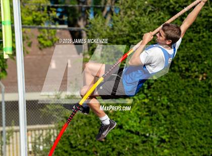 Thumbnail 3 in WCAL Finals (Pole Vault) photogallery.