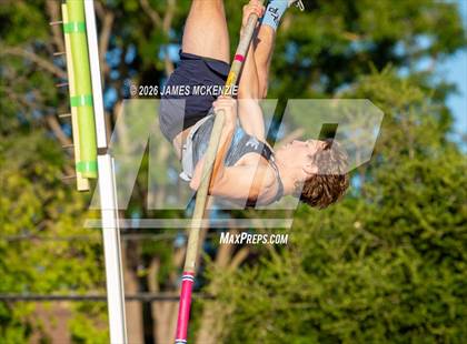 Thumbnail 2 in WCAL Finals (Pole Vault) photogallery.