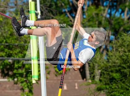 Thumbnail 2 in WCAL Finals (Pole Vault) photogallery.