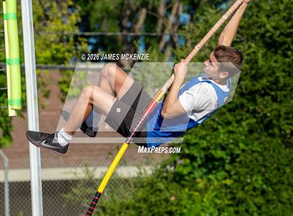 Thumbnail 1 in WCAL Finals (Pole Vault) photogallery.