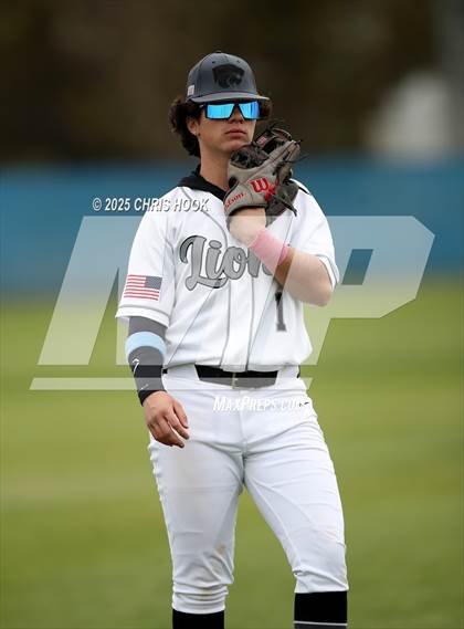 Thumbnail 2 in Sahuarita vs Mountain View (Lancer Baseball Classic) photogallery.