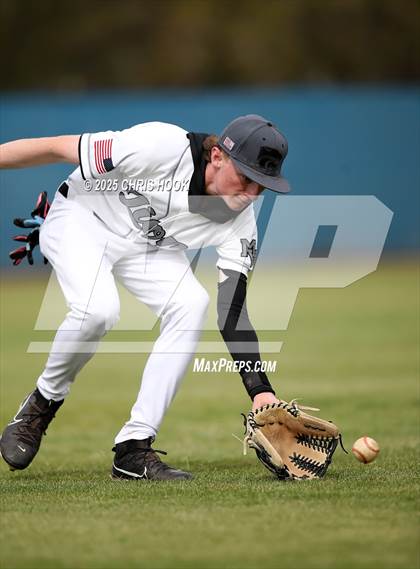 Thumbnail 3 in Sahuarita vs Mountain View (Lancer Baseball Classic) photogallery.