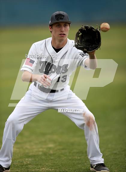 Thumbnail 1 in Sahuarita vs Mountain View (Lancer Baseball Classic) photogallery.