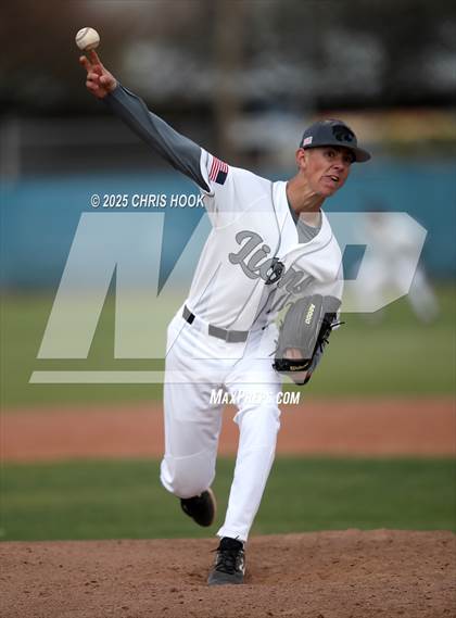 Thumbnail 2 in Sahuarita vs Mountain View (Lancer Baseball Classic) photogallery.