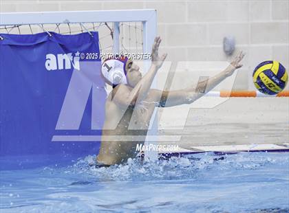 Thumbnail 2 in Warren vs. Stevens photogallery.
