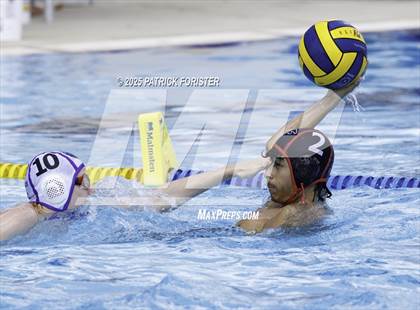 Thumbnail 2 in Warren vs. Stevens photogallery.
