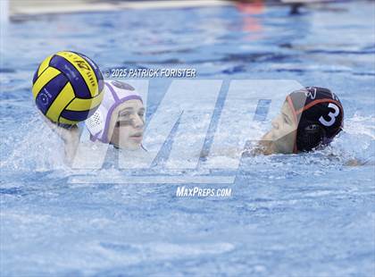 Thumbnail 2 in Warren vs. Stevens photogallery.