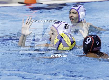 Thumbnail 2 in Warren vs. Stevens photogallery.