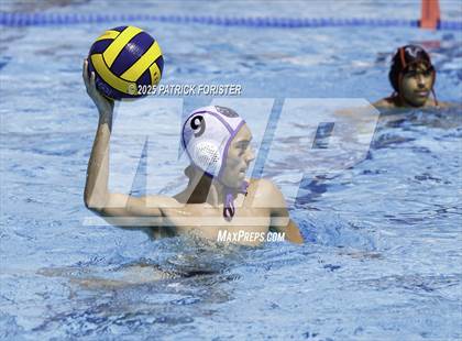 Thumbnail 1 in Warren vs. Stevens photogallery.