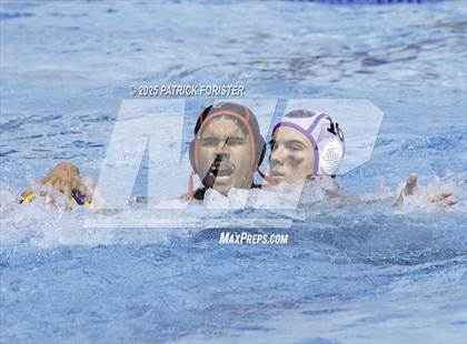Thumbnail 1 in Warren vs. Stevens photogallery.