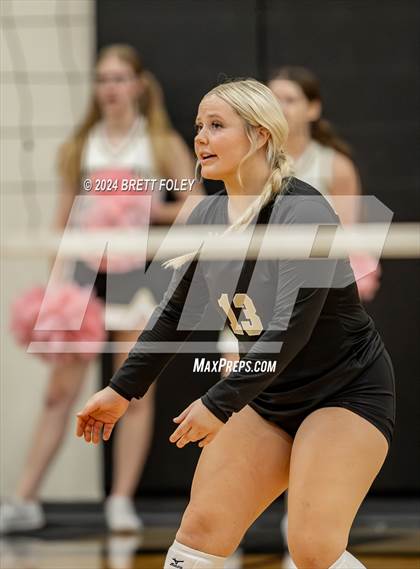 Thumbnail 1 in Columbus vs Lincoln Southeast photogallery.