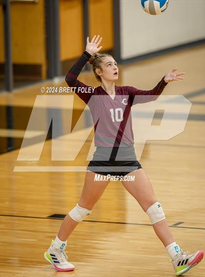 Thumbnail 3 in Columbus vs Lincoln Southeast photogallery.