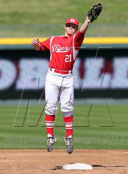 Thumbnail 3 in Belton vs Cedar Ridge (Rock Hardball Classic) photogallery.