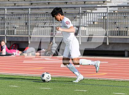 Thumbnail 2 in Lee vs Clark photogallery.