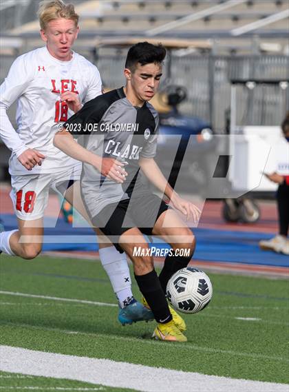 Thumbnail 3 in Lee vs Clark photogallery.