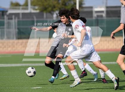Thumbnail 1 in Lee vs Clark photogallery.