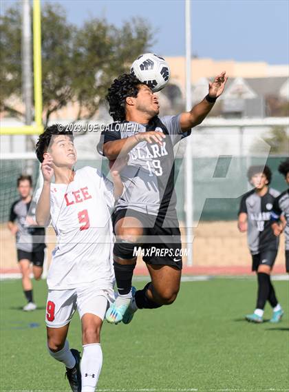 Thumbnail 2 in Lee vs Clark photogallery.
