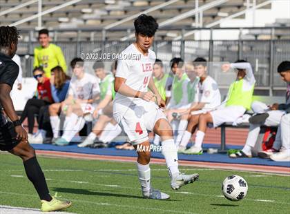 Thumbnail 1 in Lee vs Clark photogallery.