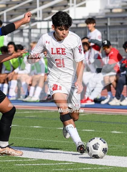 Thumbnail 1 in Lee vs Clark photogallery.