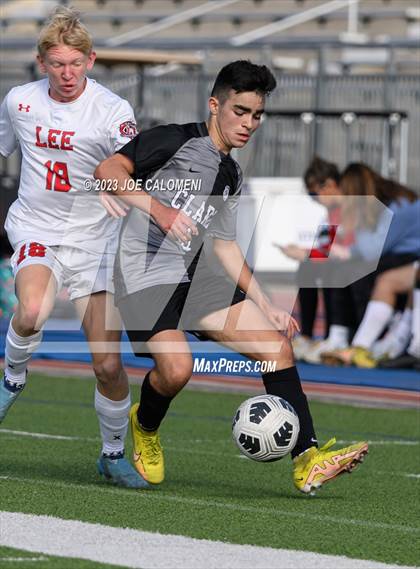 Thumbnail 1 in Lee vs Clark photogallery.