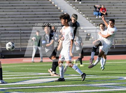 Thumbnail 2 in Lee vs Clark photogallery.