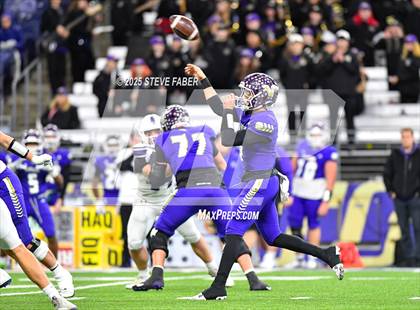Thumbnail 2 in Sumner @ Lake Stevens (WIAA 4A Final) photogallery.