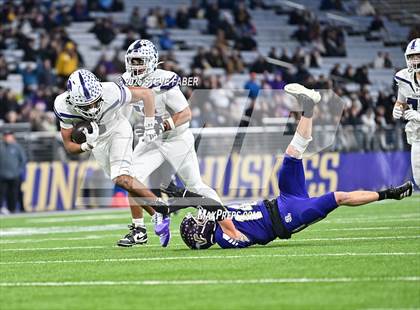 Thumbnail 1 in Sumner @ Lake Stevens (WIAA 4A Final) photogallery.