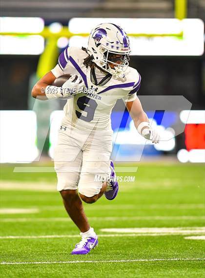 Thumbnail 2 in Sumner @ Lake Stevens (WIAA 4A Final) photogallery.