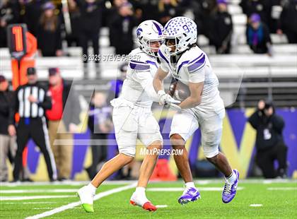Thumbnail 2 in Sumner @ Lake Stevens (WIAA 4A Final) photogallery.