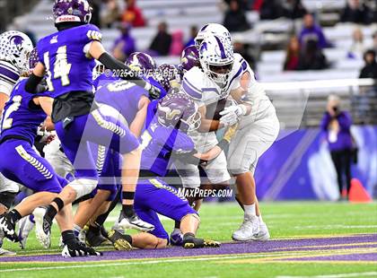 Thumbnail 1 in Sumner @ Lake Stevens (WIAA 4A Final) photogallery.