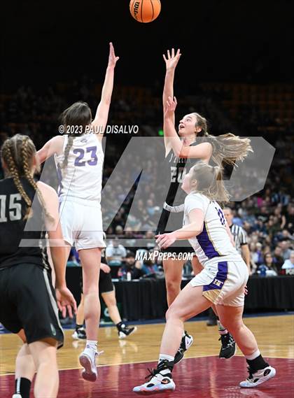 Thumbnail 1 in D'Evelyn vs. Holy Family (CHSAA 4A Final) photogallery.
