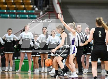 Thumbnail 3 in D'Evelyn vs. Holy Family (CHSAA 4A Final) photogallery.