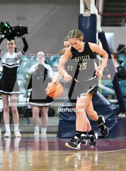 Thumbnail 2 in D'Evelyn vs. Holy Family (CHSAA 4A Final) photogallery.