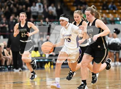 Thumbnail 3 in D'Evelyn vs. Holy Family (CHSAA 4A Final) photogallery.