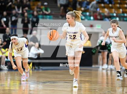 Thumbnail 2 in D'Evelyn vs. Holy Family (CHSAA 4A Final) photogallery.