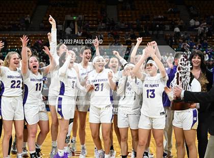 Thumbnail 3 in D'Evelyn vs. Holy Family (CHSAA 4A Final) photogallery.