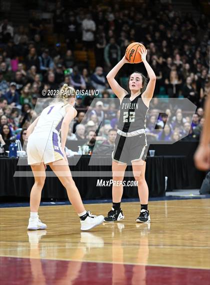 Thumbnail 2 in D'Evelyn vs. Holy Family (CHSAA 4A Final) photogallery.