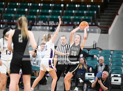 Thumbnail 3 in D'Evelyn vs. Holy Family (CHSAA 4A Final) photogallery.