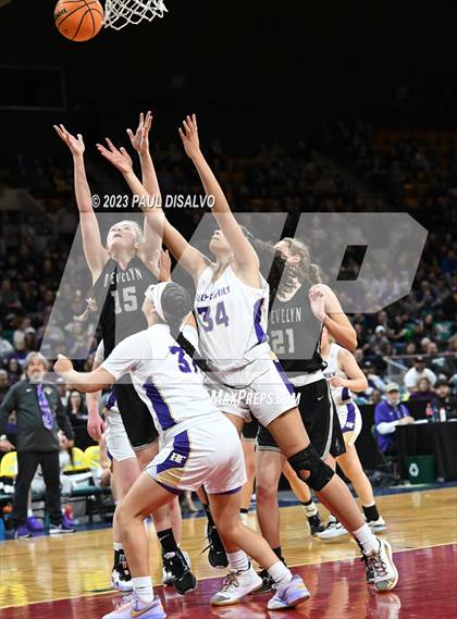 Thumbnail 3 in D'Evelyn vs. Holy Family (CHSAA 4A Final) photogallery.