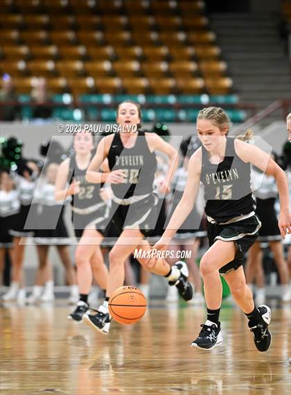 Thumbnail 3 in D'Evelyn vs. Holy Family (CHSAA 4A Final) photogallery.