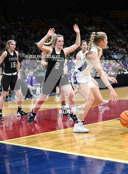 Thumbnail 2 in D'Evelyn vs. Holy Family (CHSAA 4A Final) photogallery.