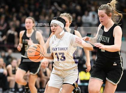Thumbnail 2 in D'Evelyn vs. Holy Family (CHSAA 4A Final) photogallery.