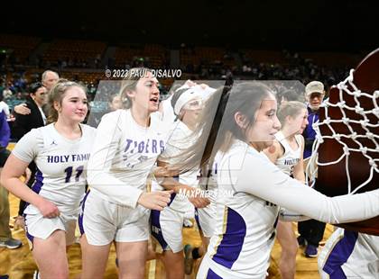 Thumbnail 1 in D'Evelyn vs. Holy Family (CHSAA 4A Final) photogallery.